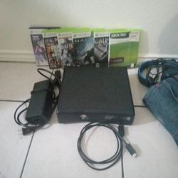 Xbox 360 With Games And 1 Controller 