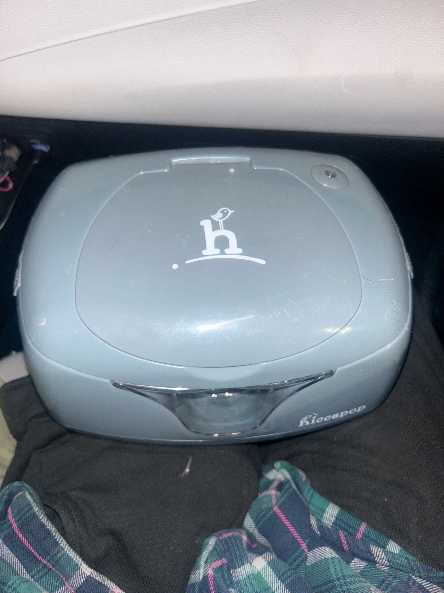 Baby wipe warmer