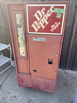 cold box Soda machine Dr. Pepper