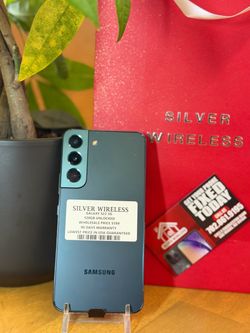 Galaxy S22 5G 128GB Unlocked