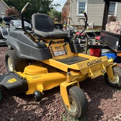 Cub Cadet RZT Zero Turn Lawn Mower