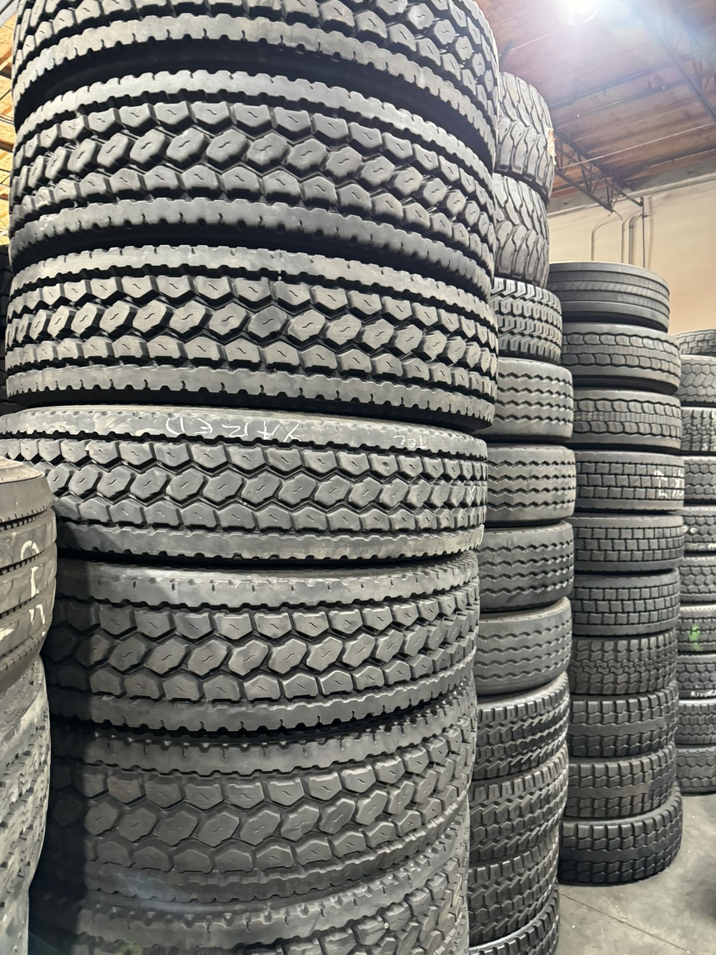295/75R22.5 , 275/80R22.5 , 11R22.5 Recoup Tread No Original $150 Each