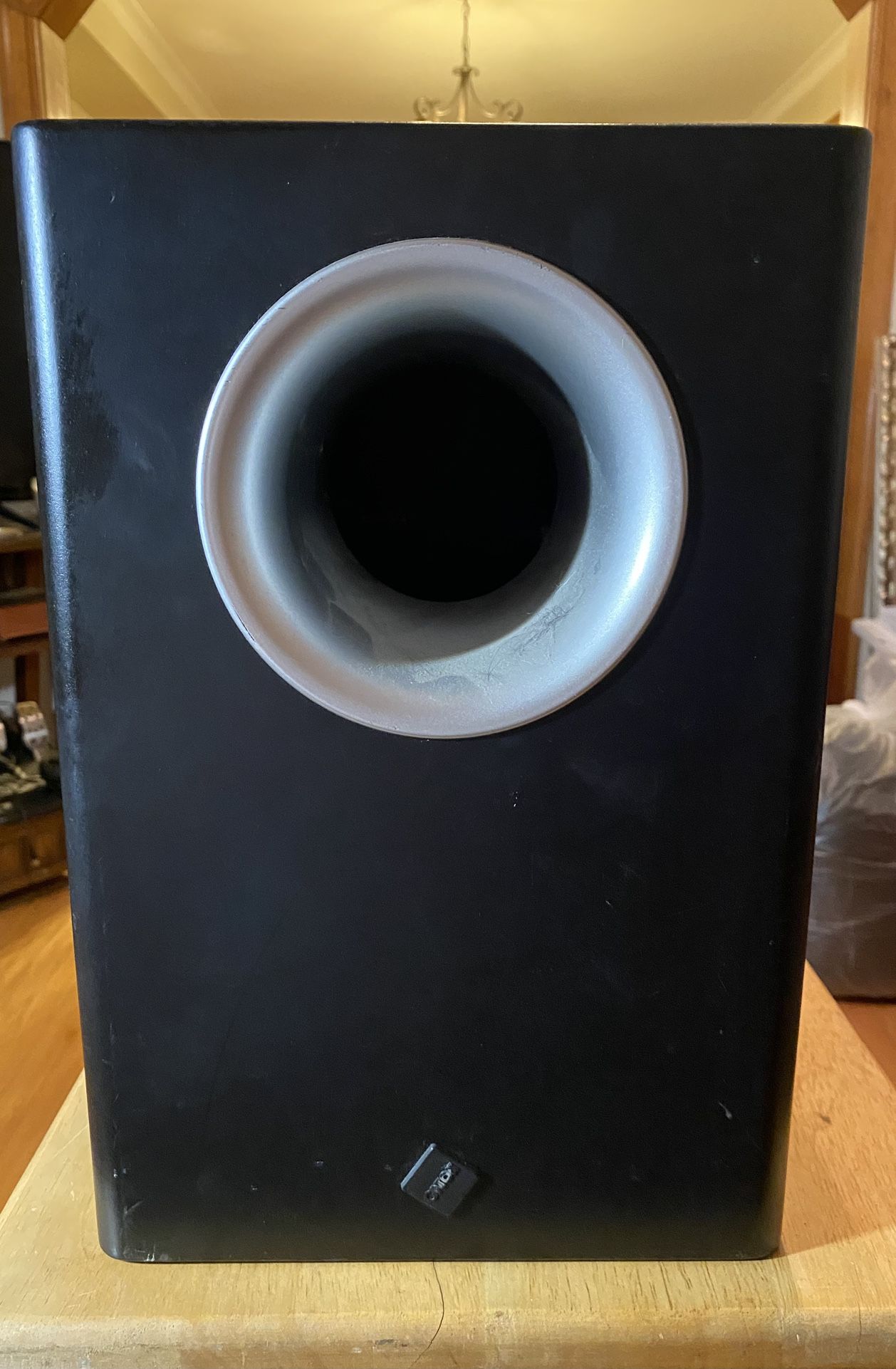 CANTON POWERED SUBWOOFER
