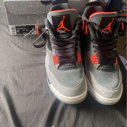 Jordan 4 Retro Infrared Size 9.5