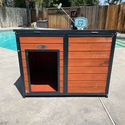 Dog house