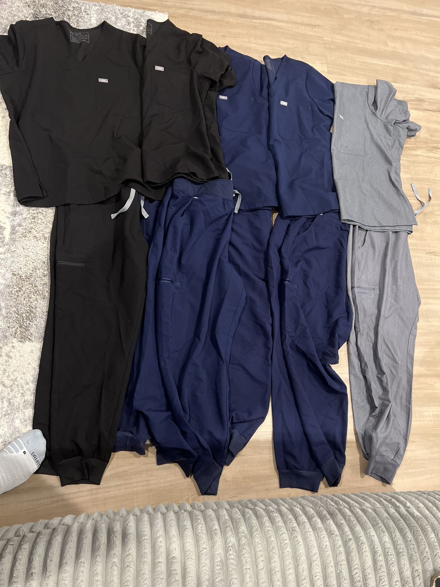 Figs Scrubs Size X-large and Large