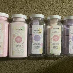 Bath Fizz And Sugar Scrubs 