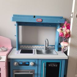 Kids Pretend Kitchen