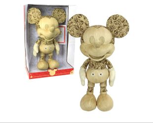 Limited-Edition Disney Animator Mickey Mouse Plush