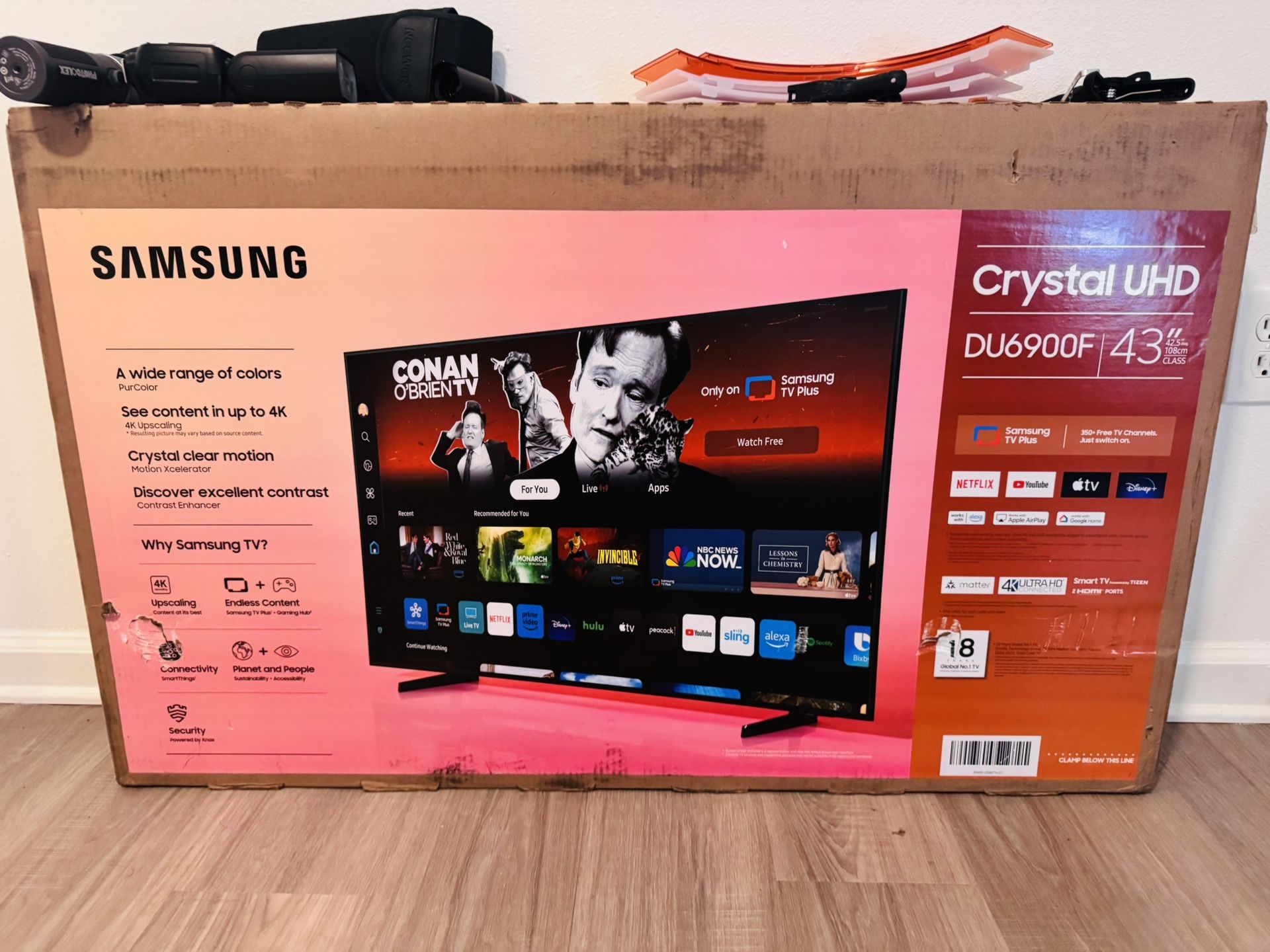 43’ Samsung Crystal UHD TV