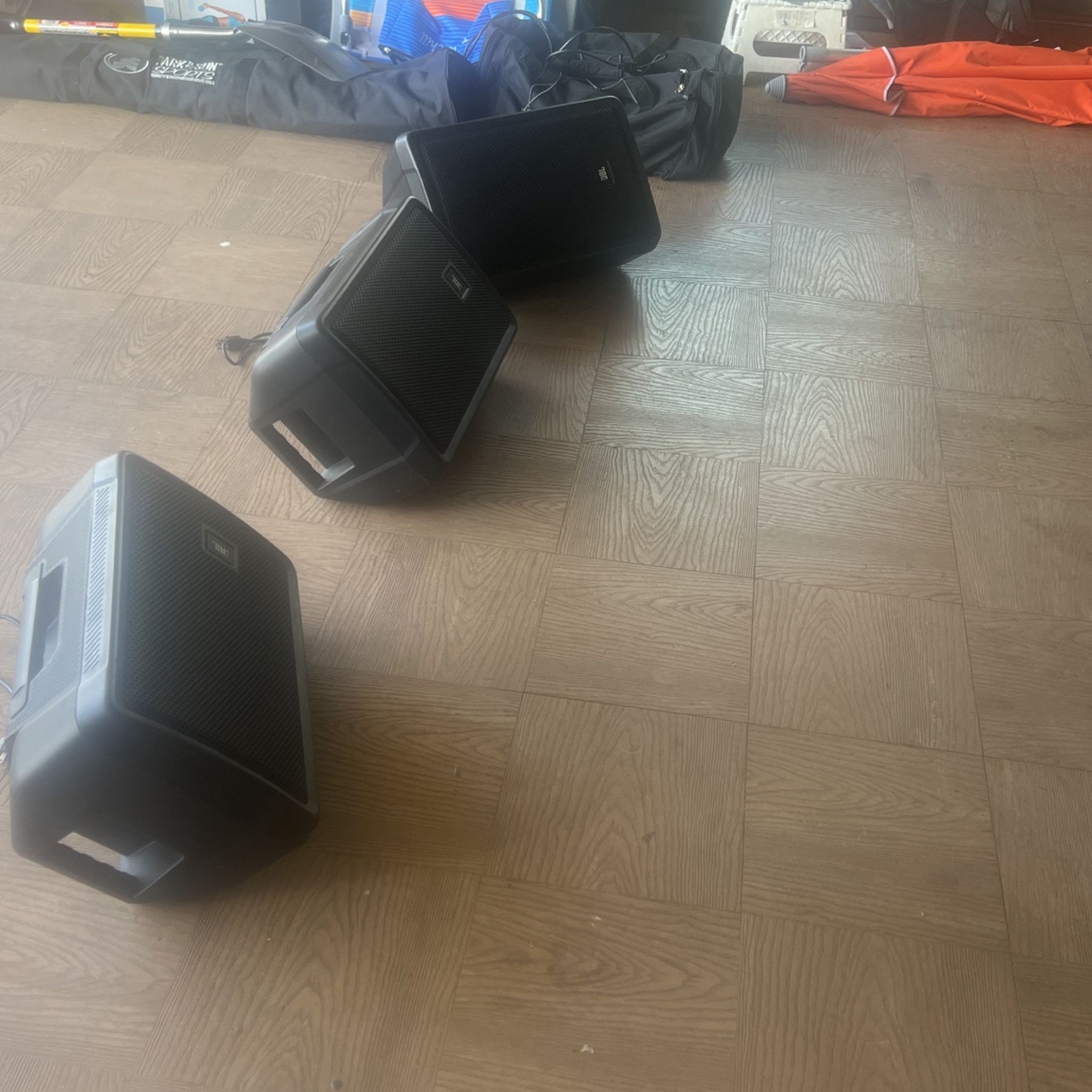 3 JBL Speakers 8’’