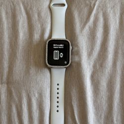 Apple Watch Series 5 44mm