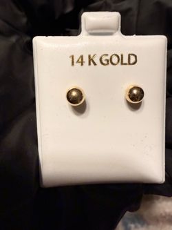 14k yellow gold round earrings