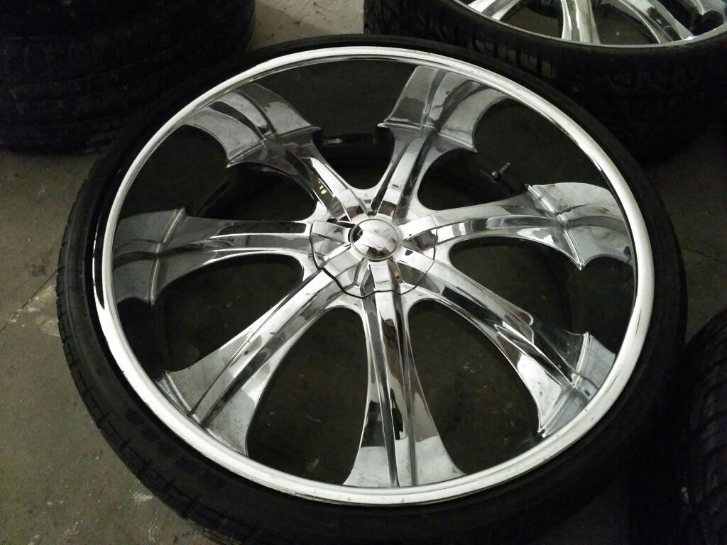28 inch Velocity rims wheels 6x139.7