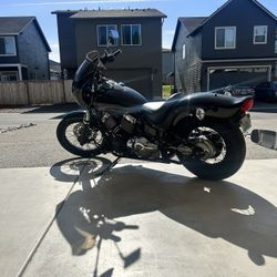 2015 Yamaha V-star 650 custom
