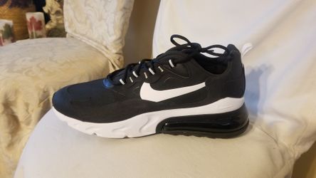 Nike air Max 270 React size 9.5
