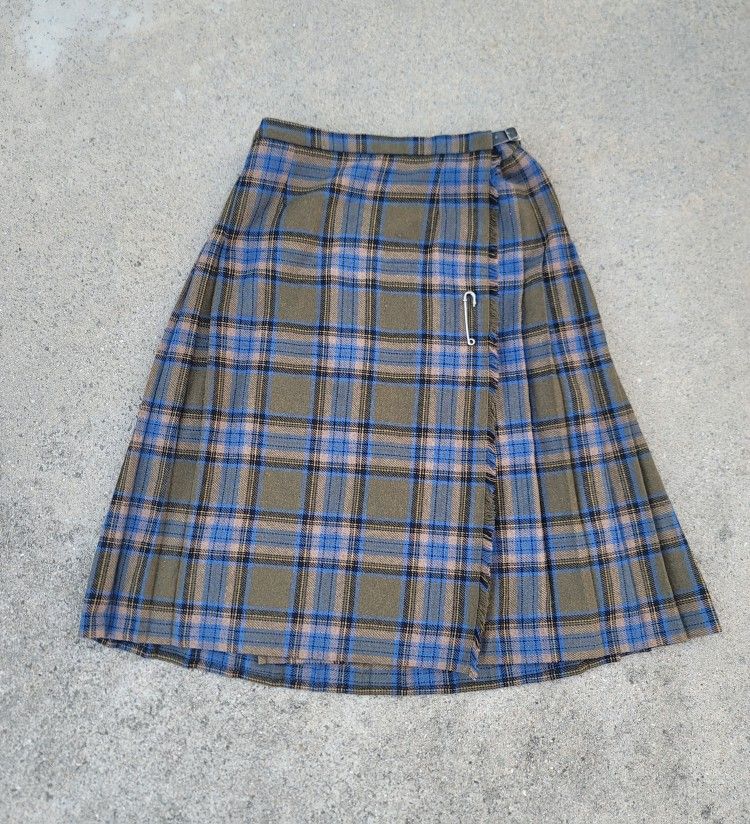 Vtg Debenhams Wool Blend Plaid Pleated Skirt
