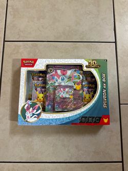 Pokemon 30th Celebration Sylveon Ex Box