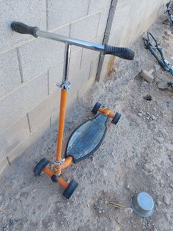 Avigo 4 Wheel Scooter