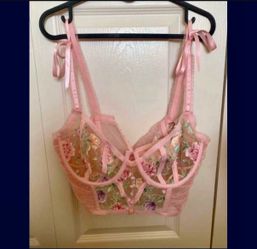 Victoria Secret    Check out my other stuff!