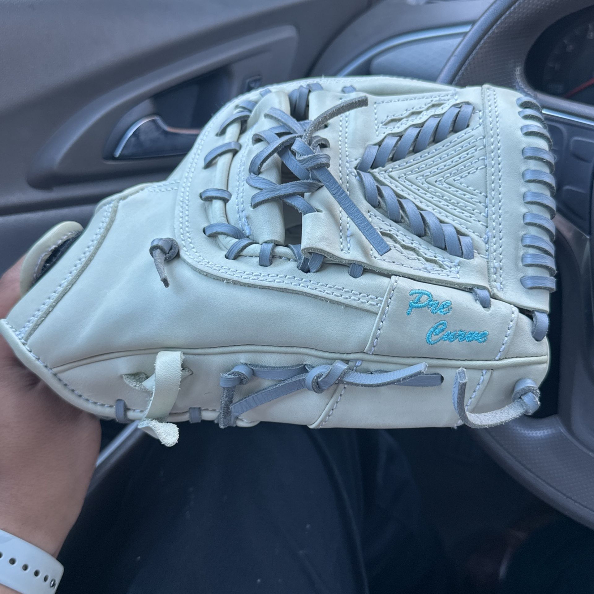 Mizuno Softball Glove!