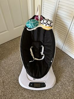 4moms mamaRoo Multi-Motion Baby Swing