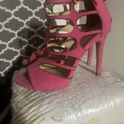 Pink Heels CLASS $10