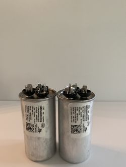 Capacitor