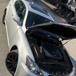 Lexus Is250