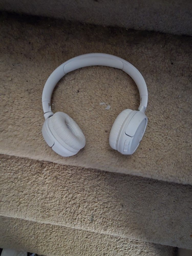 JBL Wireless Headphones