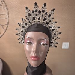 Standing Filigree Crown