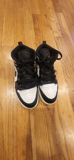 Nike AIR Jordan  Size 1.5