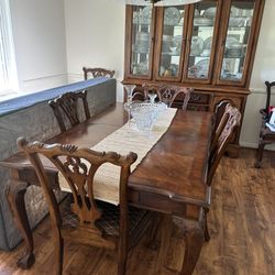 Solid Wood Dining Table With Breakfront Cabinet 