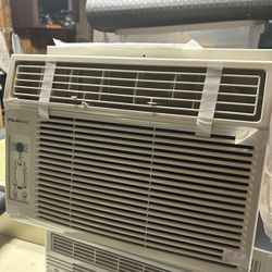 Window Air Conditioner