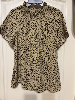 Medium leopard print blouse