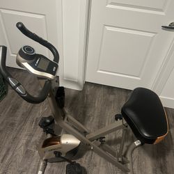 Exerpeutic 8 Gauge Tension Stationary Bike 