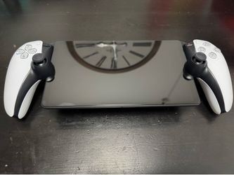 PlayStation Portal Remote Player – Like New! MIAMI LOCALS ONLY