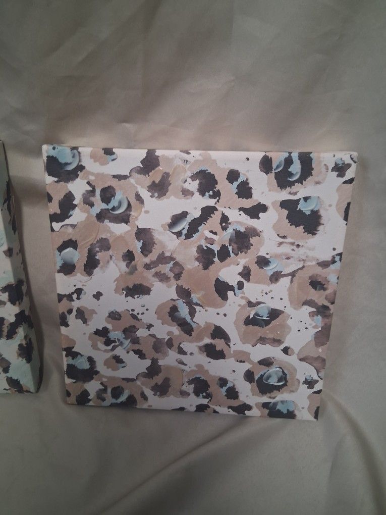 Twin12x12 Wall Decor