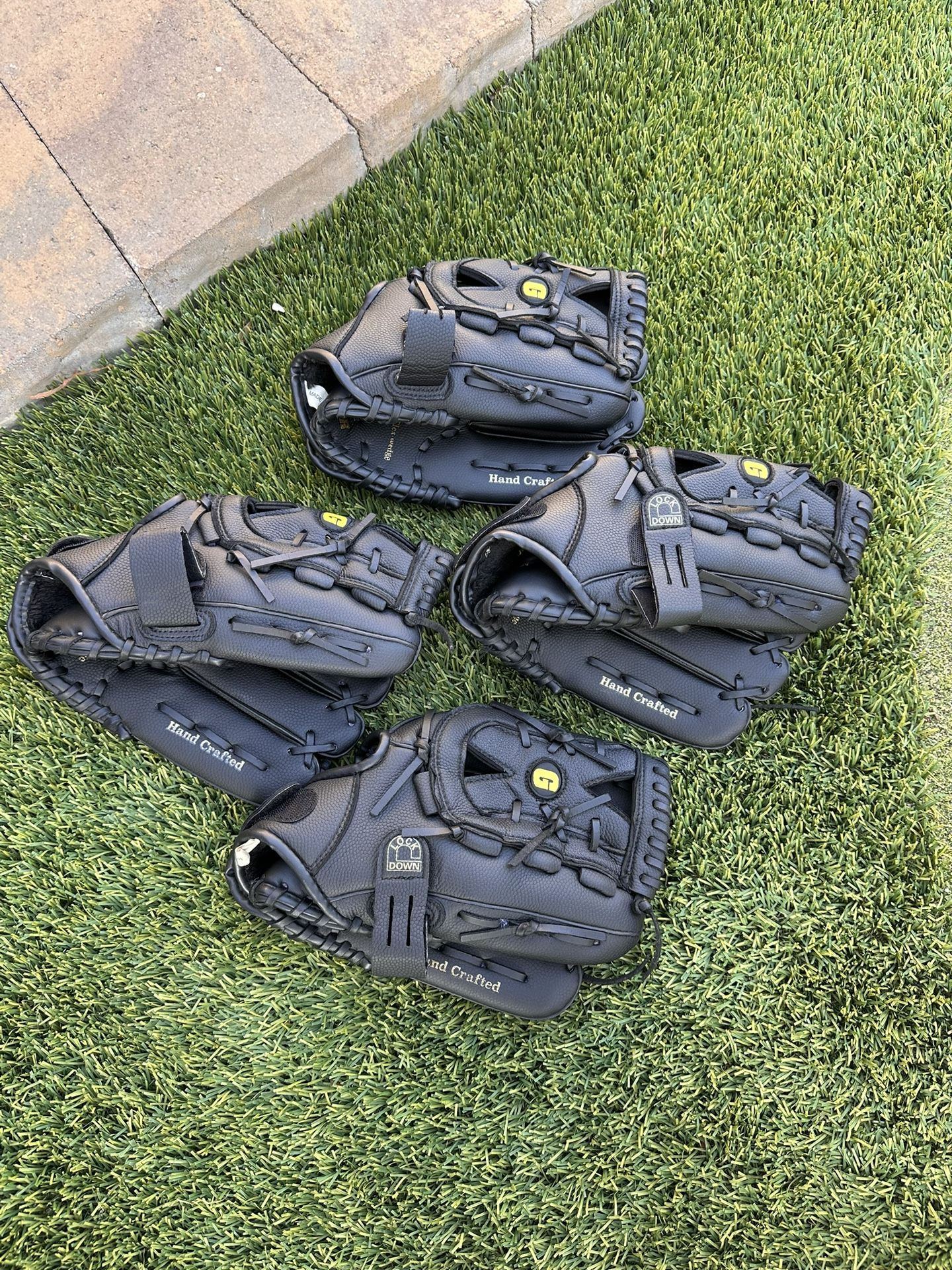 Baseball Gloves (Gopher 12”)
