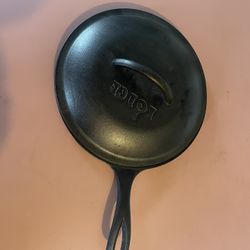 Cast Iron Skillet With Lid - 10-1/4”