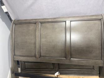 Queen size sleigh bed with box spring and mattress