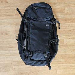 REI Ruckpack 65 Internal Frame Travel Backpack 