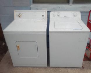 Hotpoint Washer And Kenmore Dryer Set