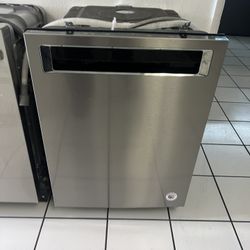 Kitchenaid 24” Dishwasher 