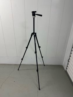Manfrotto 190XDB 3-Section Tripod w/ 390RC2 Pan/Tilt Head
