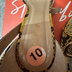 Cute Comfy Snake Heels