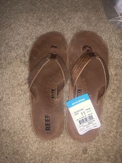 Reef men’s Sandals Size 11