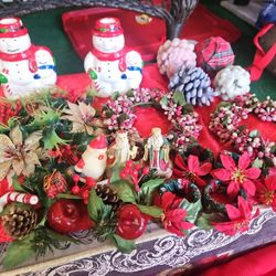 Multiple candle holders all for cheap. N napkin holders