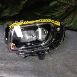 2020-22 Hyundai Venue Left Headlight 