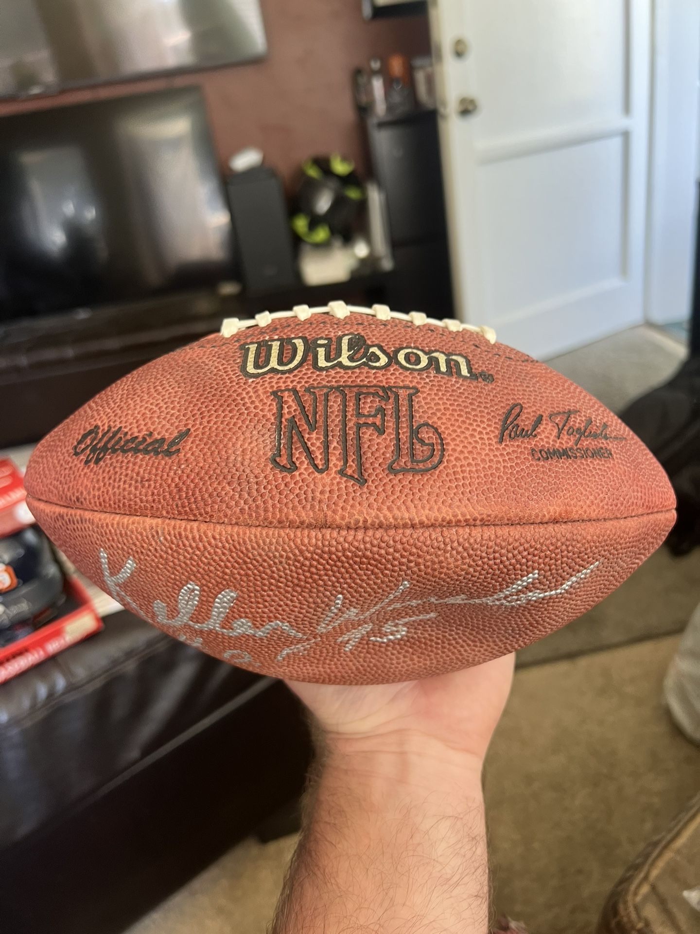 San Diego Chargers Kellen Winslow autographed mini football hall of fame miniature pigskin genuine leather miniature HOF Inscription